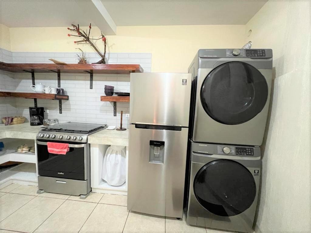 Chimaltenango Comfy. Full Internet, Kitchen, Washer And Dryer, Netflix מראה חיצוני תמונה
